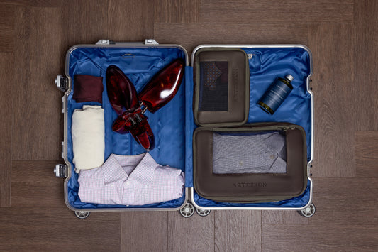Inside the Gentleman’s Suitcase