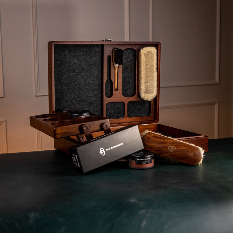Paul Brunngard Complete Set with Briefcase