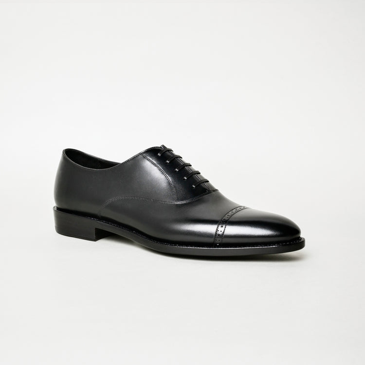 OXF 221 Black Captoe Oxfords